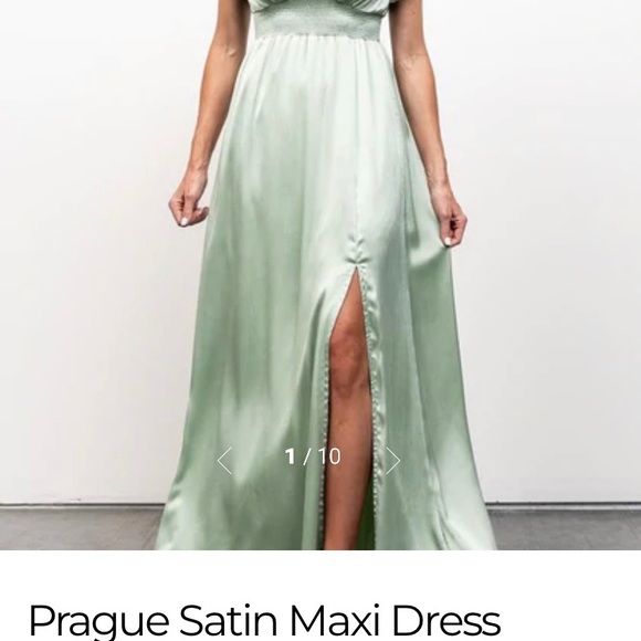 Size XXL sage green bridesmaid dress. Floor length. Satin. Never worn with tags - Picture 2 of 3